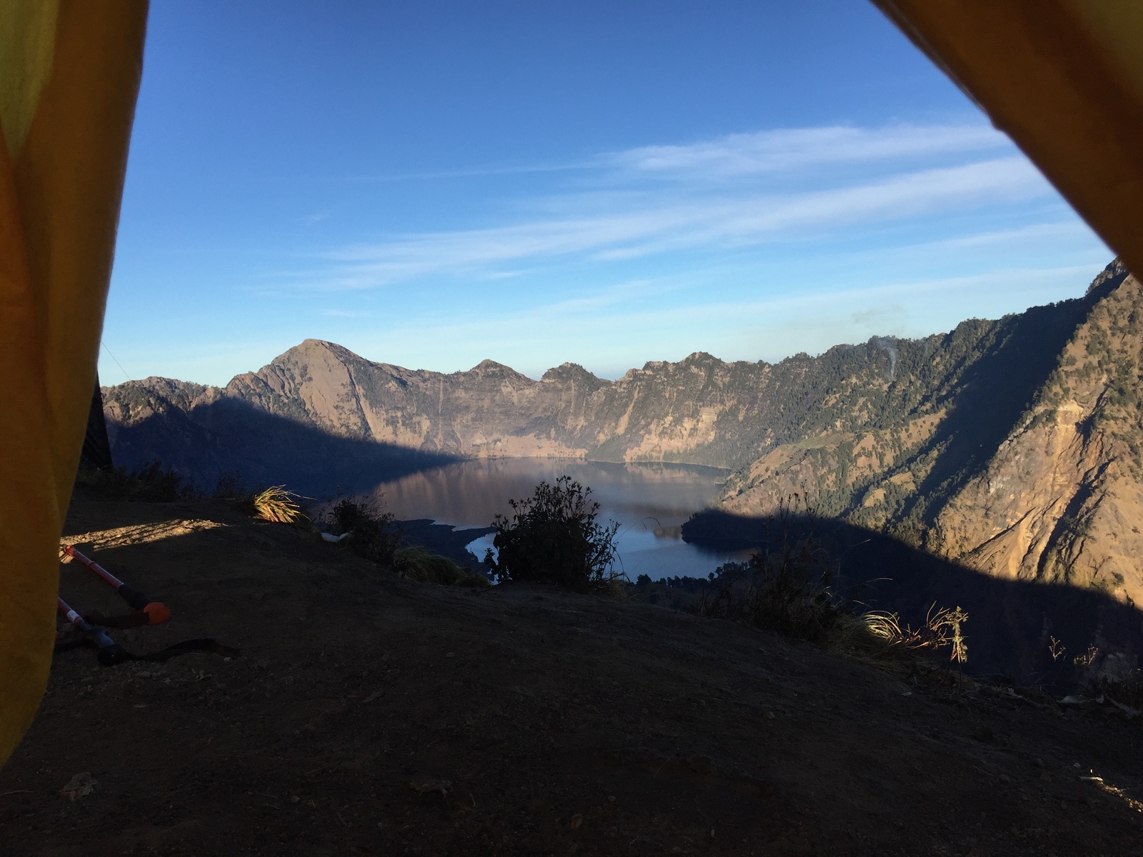 The caldera lake of Mount Rinjani - Summits.com
